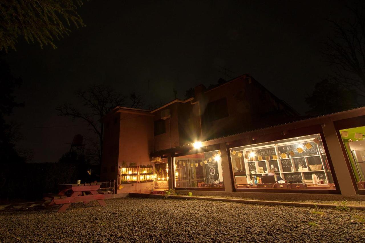 The Hostelhouse Centro. Casa De Huespedes. Villa General Belgrano Ngoại thất bức ảnh